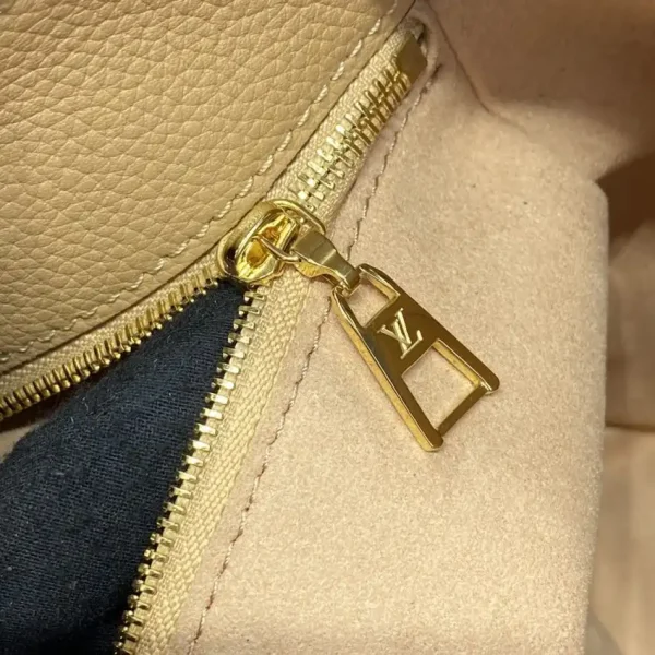 Louis Vuitton On My Side PM Milk Tea - Image 4