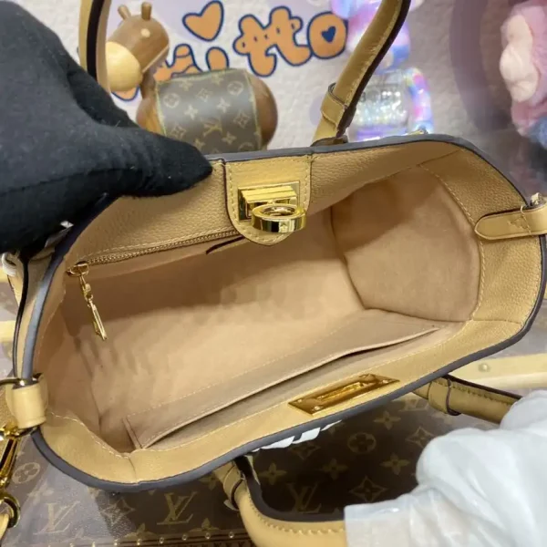 Louis Vuitton On My Side PM Milk Tea - Image 8