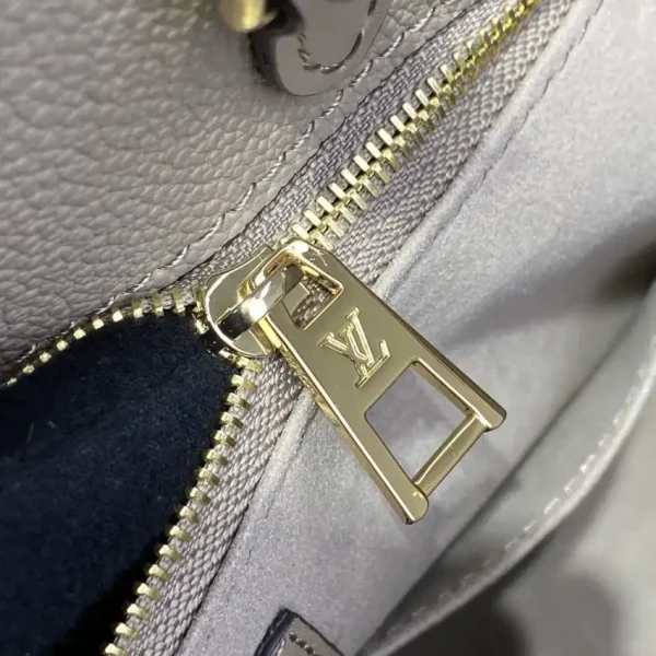 LV OnTheGo Beige - Image 7