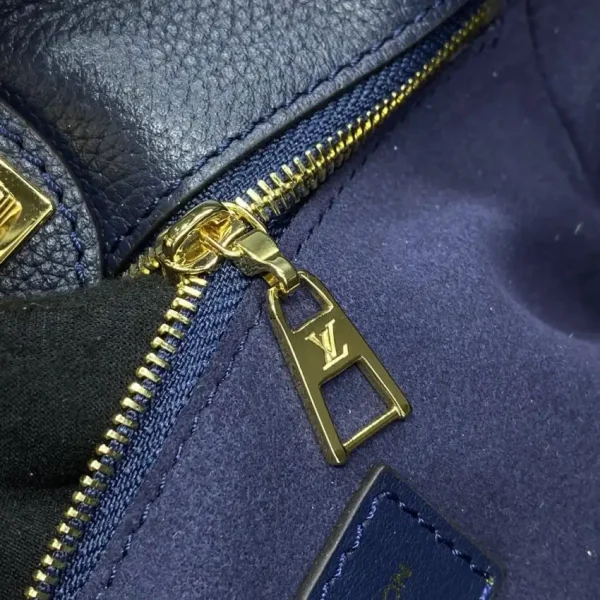 Louis Vuitton On My Side PM Dark Blue - Image 9