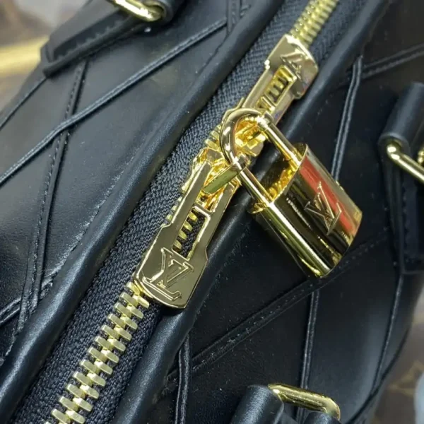 Louis Vuitton Speedy Bandouliere 20 Black - Image 5