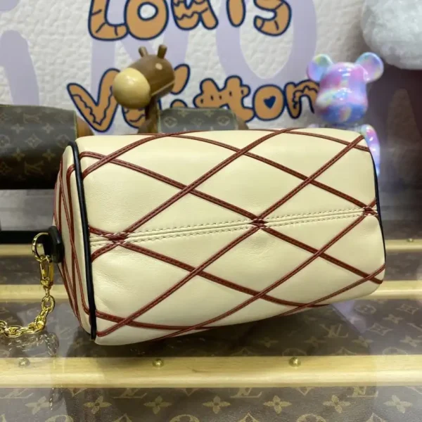 Louis Vuitton Speedy Bandouliere 20 Beige - Image 3