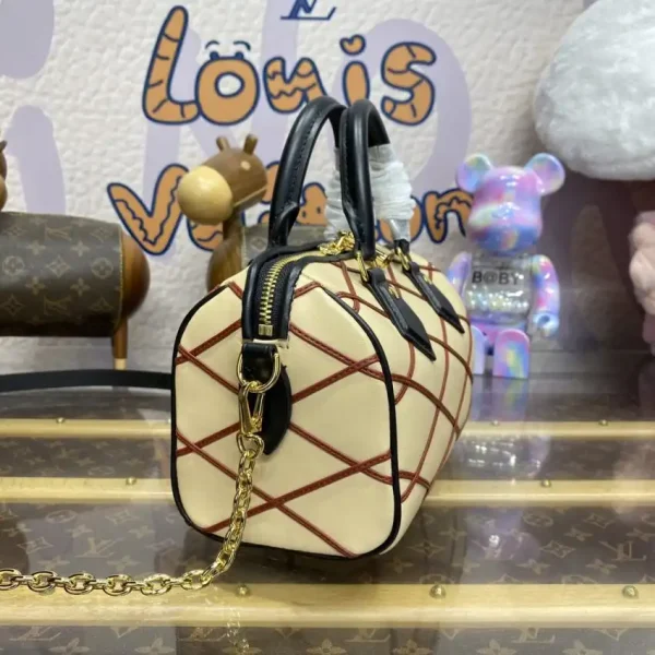Louis Vuitton Speedy Bandouliere 20 Beige - Image 2