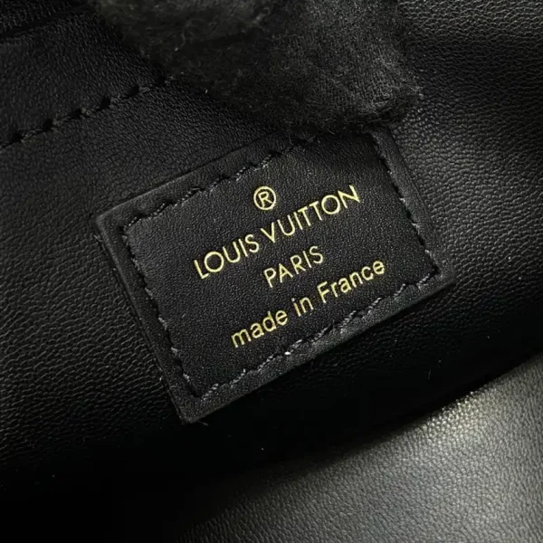 Louis Vuitton Speedy Bandouliere 20 Beige - Image 8