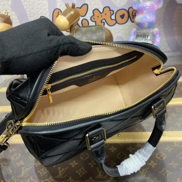 Louis Vuitton Speedy Bandouliere 25 Full Black - Image 5