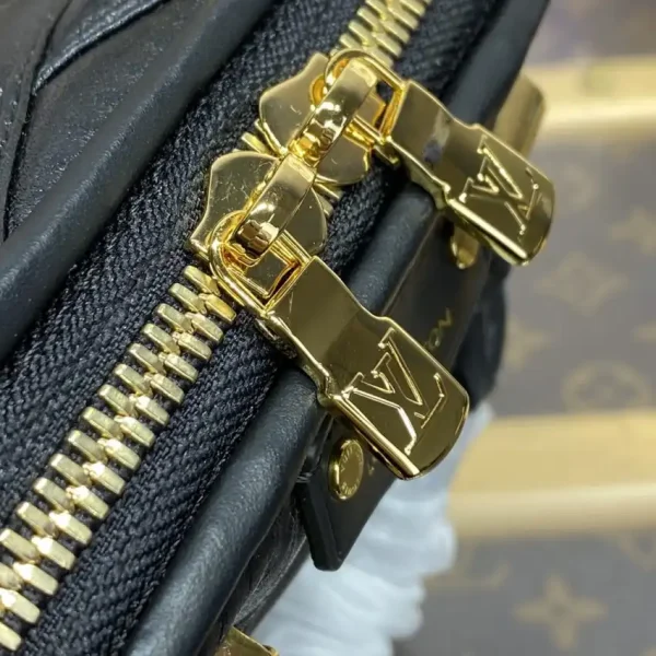 Louis Vuitton Alma Nano Black - Image 5