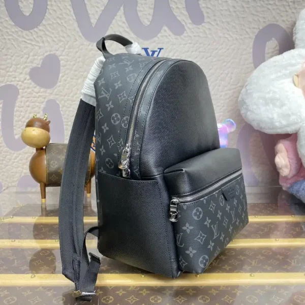 Louis Vuitton Discovery Backpack Black - Image 2