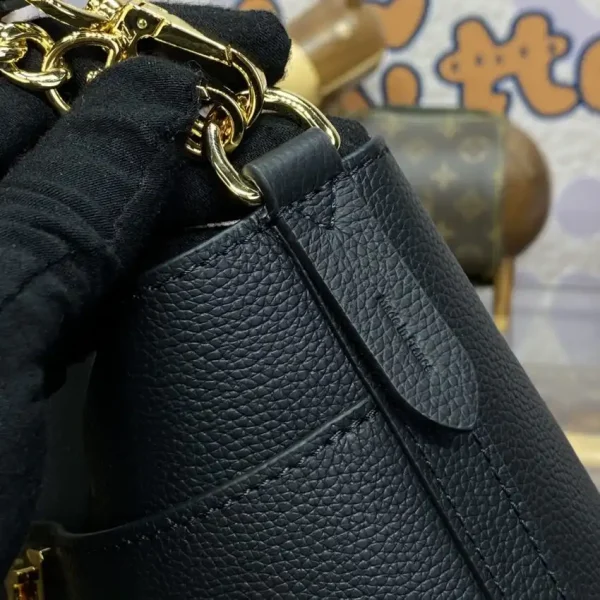 Louis Vuitton Lock and Walk Black - Image 3