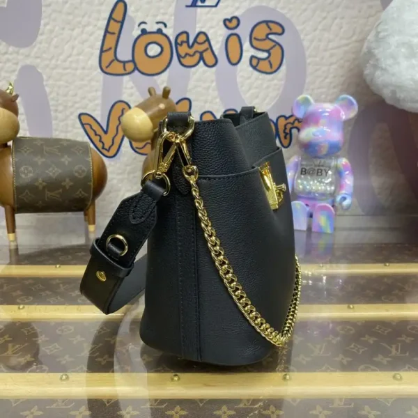 Louis Vuitton Lock and Walk Black - Image 8