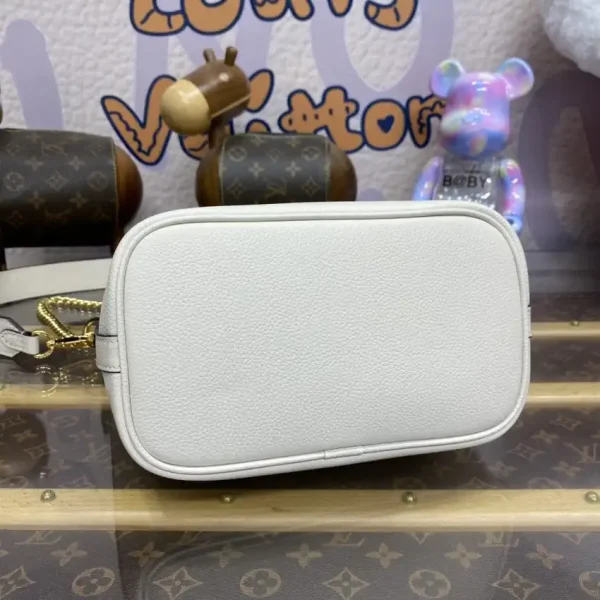 Louis Vuitton Lock and Walk Beige - Image 8