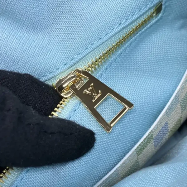 LV OnTheGo Green Grid - Image 3