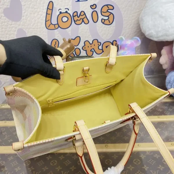 LV OnTheGo Yellow - Image 3