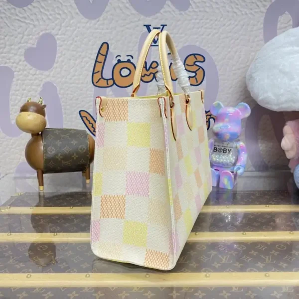 LV OnTheGo Yellow - Image 6