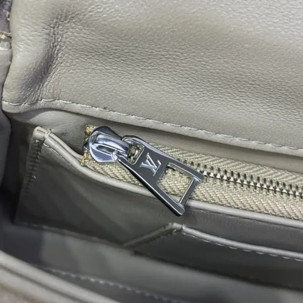 Louis Vuitton Go-14 Stone - Image 3