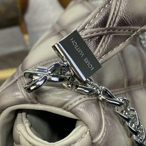 Louis Vuitton Go-14 Stone - Image 9