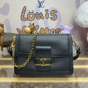 Louis Vuitton Dauphine MM Black