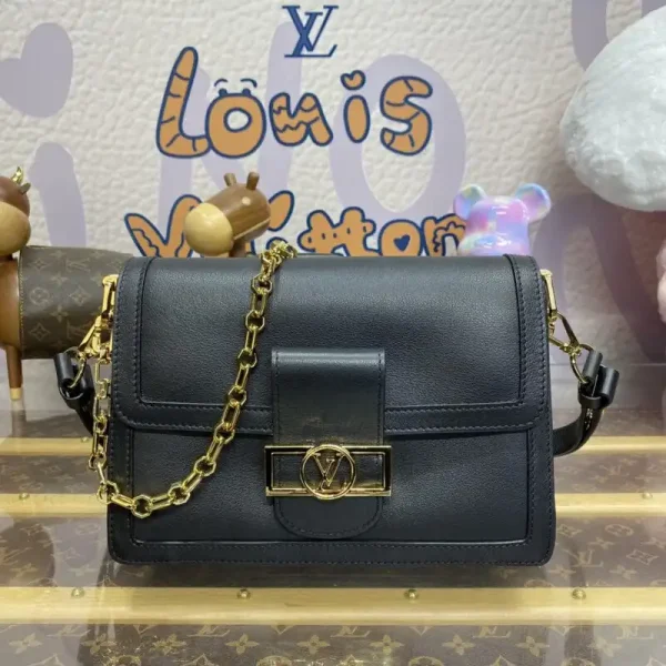 Louis Vuitton Dauphine MM Black