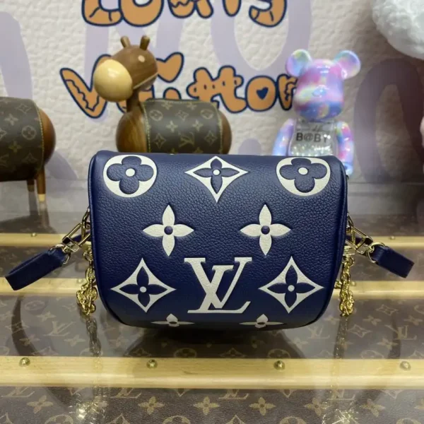 Louis Vuitton Bumbag Mini Blue - Image 2