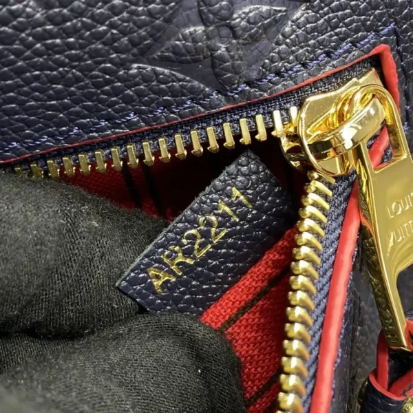 Louis Vuitton Pochette Metis Dark Blue - Image 8