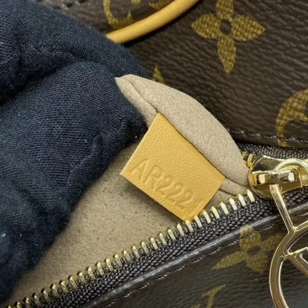 Louis Vuitton Loop Brown - Image 10