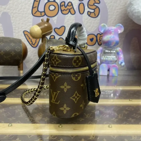 Louis Vuitton Vanity - Image 2