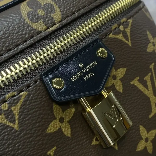 Louis Vuitton Vanity - Image 6
