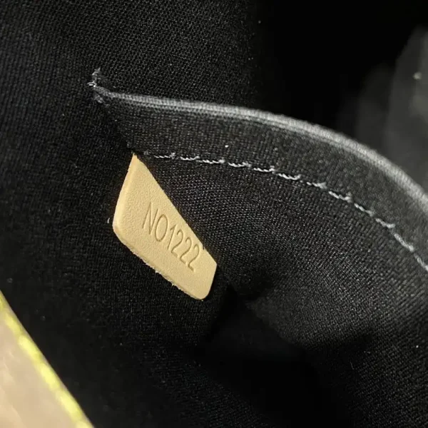 Louis Vuitton Alma BB Black Patent - Image 9