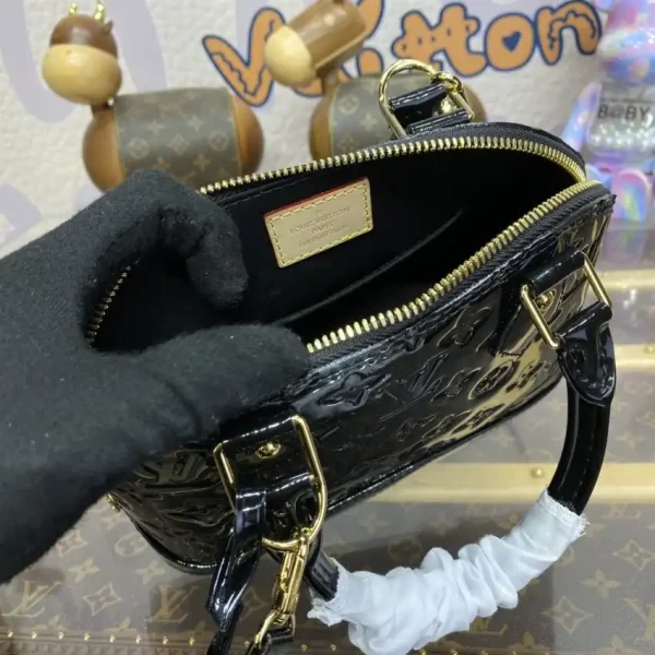 Louis Vuitton Alma BB Black Patent - Image 7