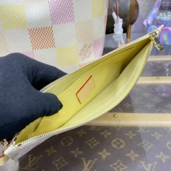 Louis Vuitton Neverfull MM Multi Grid - Image 6