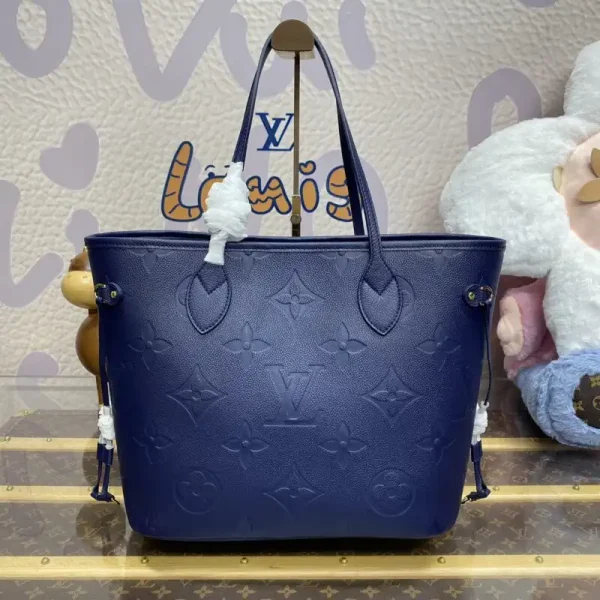 Louis Vuitton Neverfull MM Blue