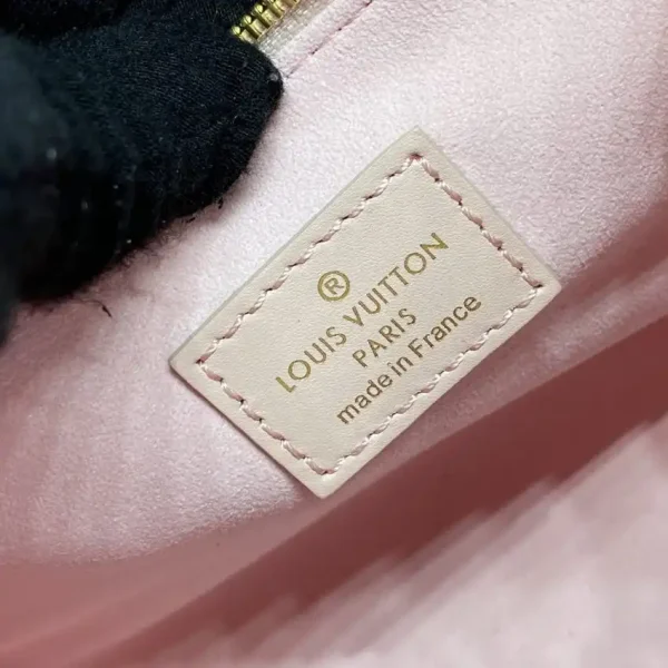 LV OnTheGo PM Pink - Image 3