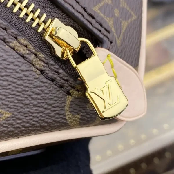 Louis Vuitton Just In Case - Image 5