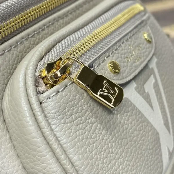 Louis Vuitton Bumbag Mini Beige - Image 3