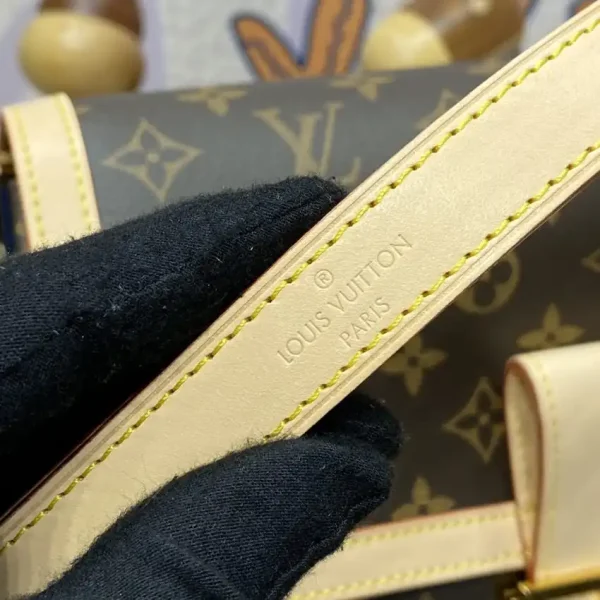 Louis Vuitton Dauphine GM - Image 4