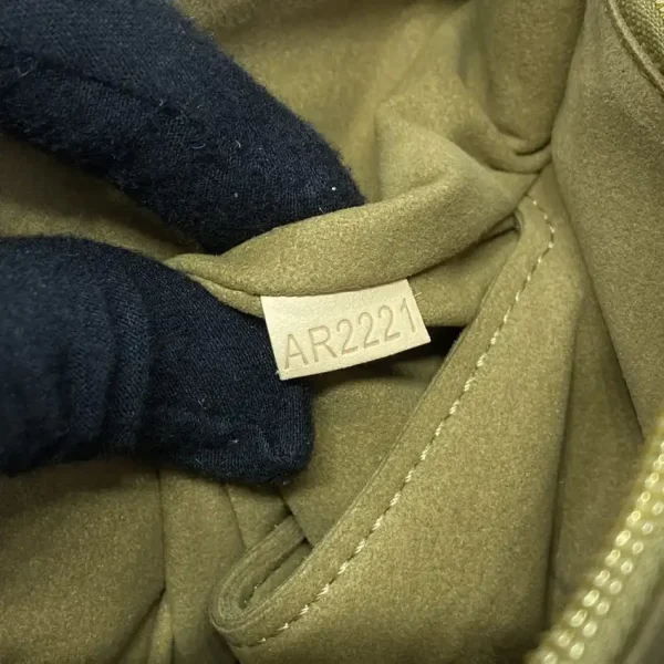 Louis Vuitton Dauphine GM - Image 7