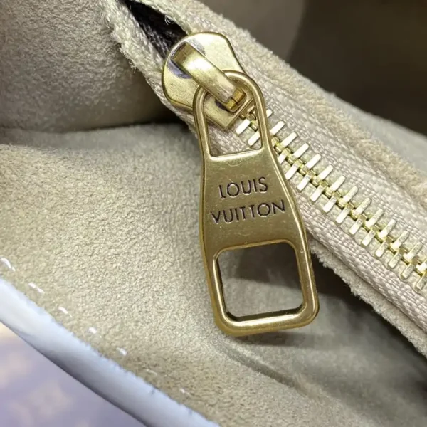 Louis Vuitton Low Key  White - Image 2