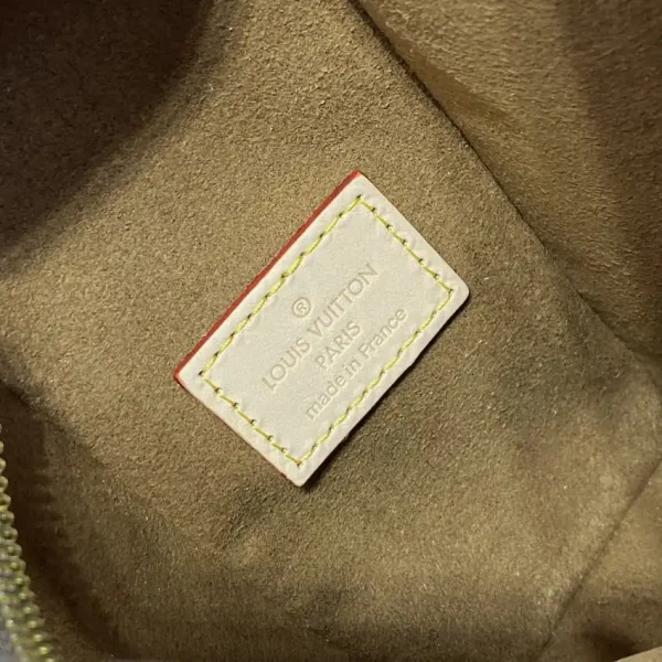 Louis Vuitton Side Trunk Voyage - Image 5