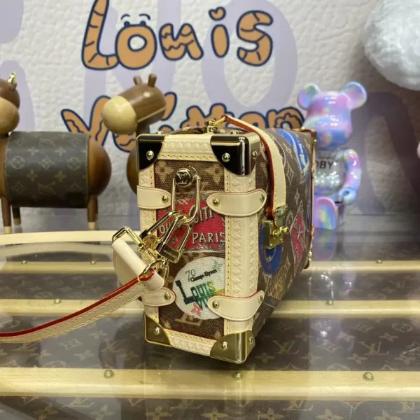 Louis Vuitton Side Trunk Voyage - Image 7