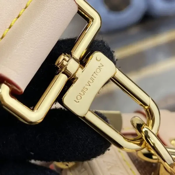 Louis Vuitton Side Trunk Voyage - Image 9