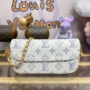 Louis Vuitton Wallet on Chain Ivy White