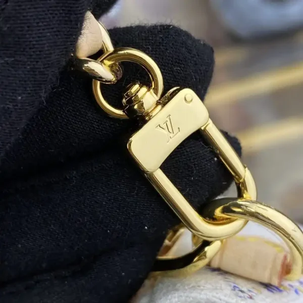 Louis Vuitton Wallet on Chain Ivy White - Image 8