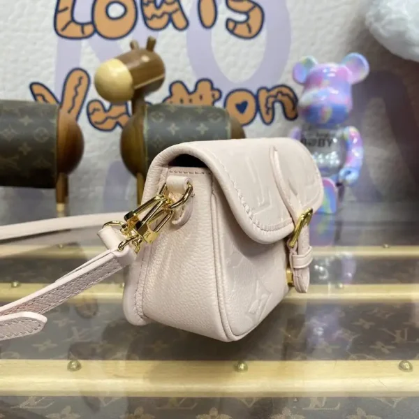 Louis Vuitton Nano Diane Pink - Image 4