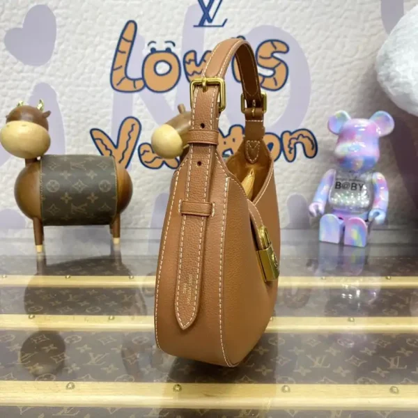 Louis Vuitton Low Key Shoulder Brown - Image 3