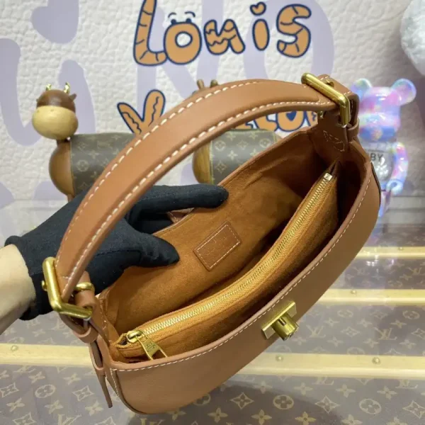 Louis Vuitton Low Key Shoulder Brown - Image 7