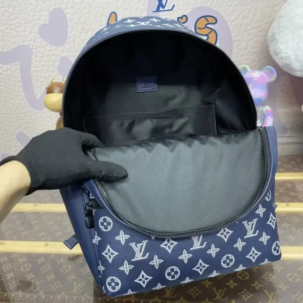 Louis Vuitton Discovery Backpack Blue - Image 3