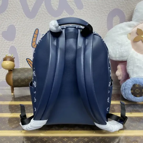 Louis Vuitton Discovery Backpack Blue - Image 4