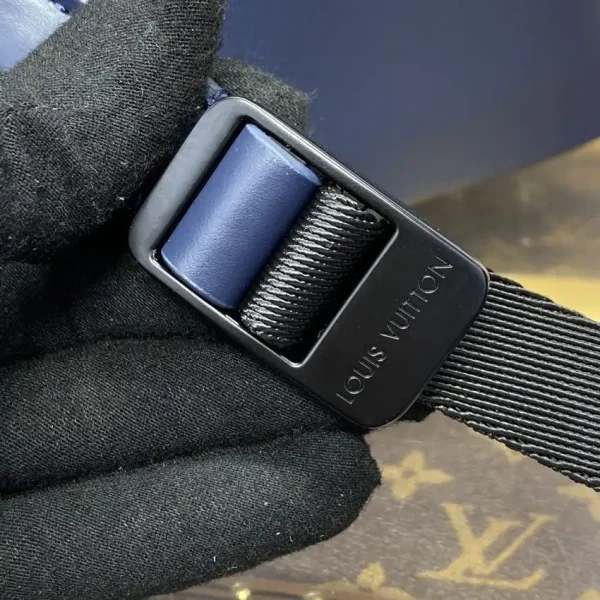 Louis Vuitton Discovery Backpack Blue - Image 5