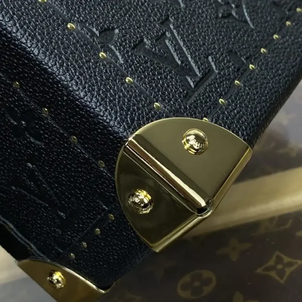 Louis Vuitton Camera Box Black - Image 6