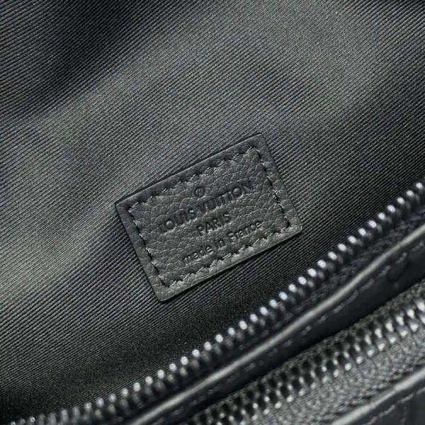 Louis Vuitton  Rush Bumbag Black - Image 7