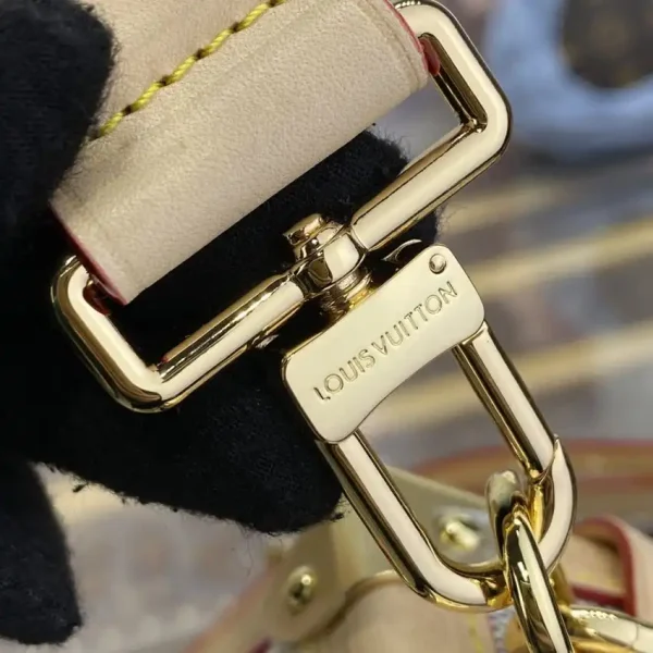 Louis Vuitton Side Trunk Beige Square - Image 5